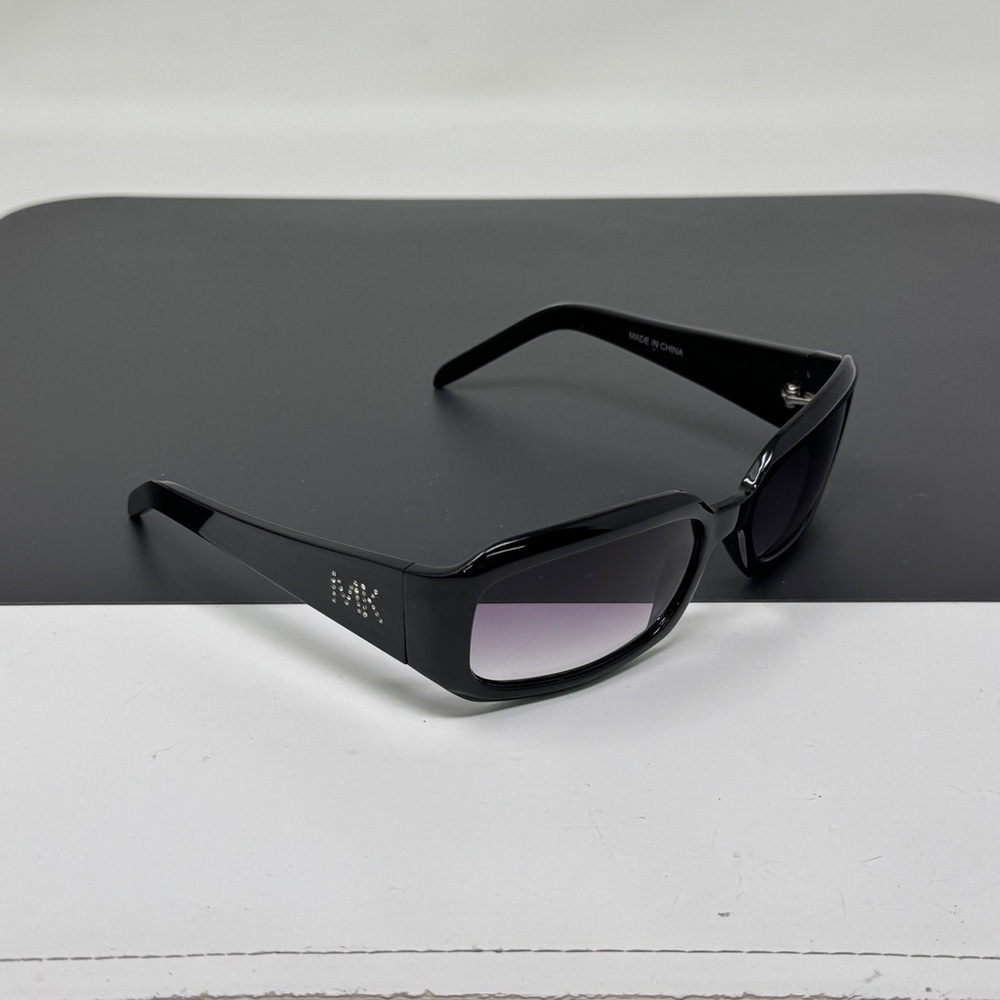 Mary Kay MK Rhinestone Sunglasses